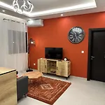 Luxueux Appartements - 2 Pieces Ou 4 Pieces - Quartiers Prises D\'Almadies Et Ngor\