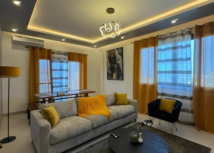 Luxueux Appartements - 2 Pieces Ou 4 Pieces - Quartiers Prises D\'Almadies Et Ngor\