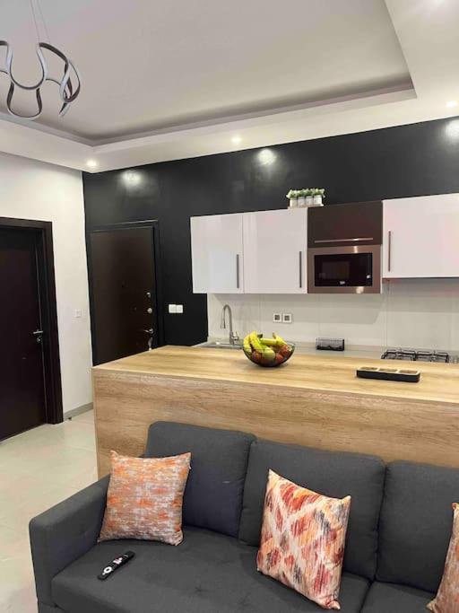 Luxueux - 2 Pieces Ou 4 Pieces - Quartiers Prises D'almadies Et Ngor