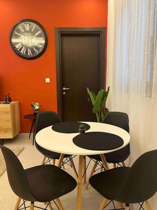 Apartment Luxueux - 2 Pieces Ou 4 Pieces - Quartiers Prises D'almadies Et Ngor