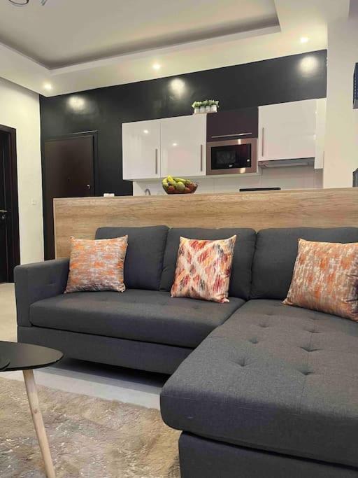 Apartment Luxueux - 2 Pieces Ou 4 Pieces - Quartiers Prises D'almadies Et Ngor