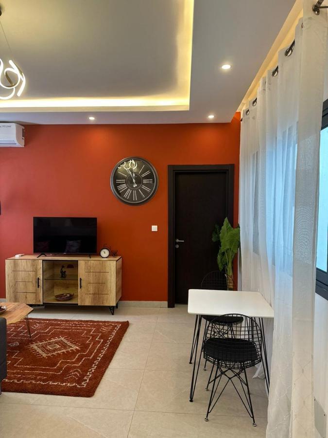 Luxueux - 2 Pieces Ou 4 Pieces - Quartiers Prises D'almadies Et Ngor