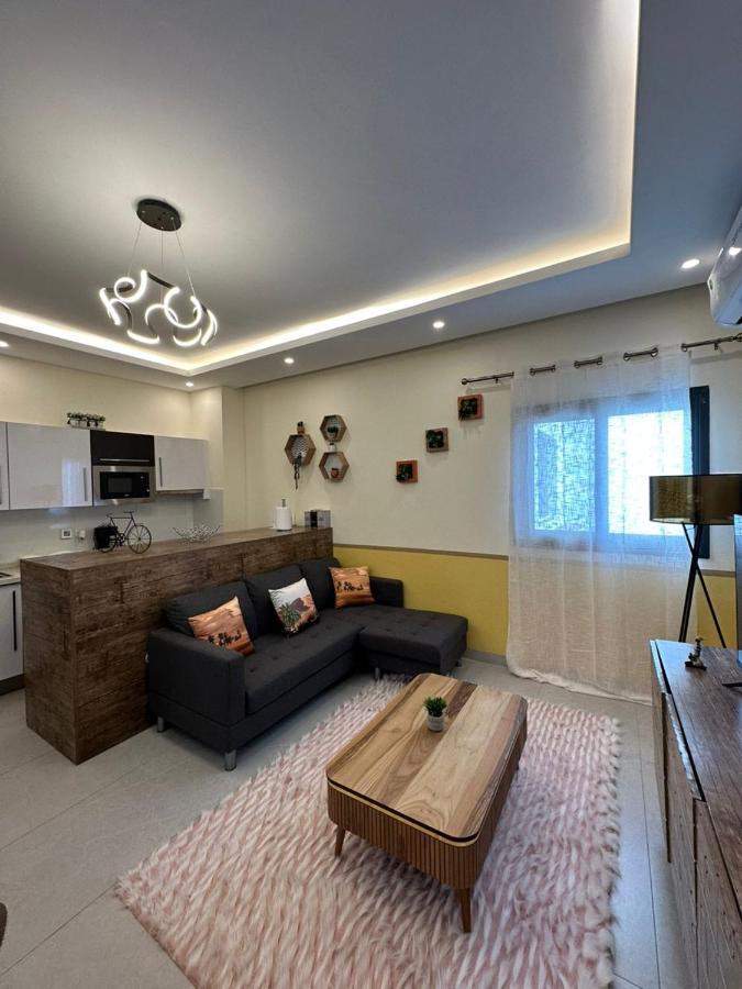 Apartment Luxueux - 2 Pieces Ou 4 Pieces - Quartiers Prises D'almadies Et Ngor