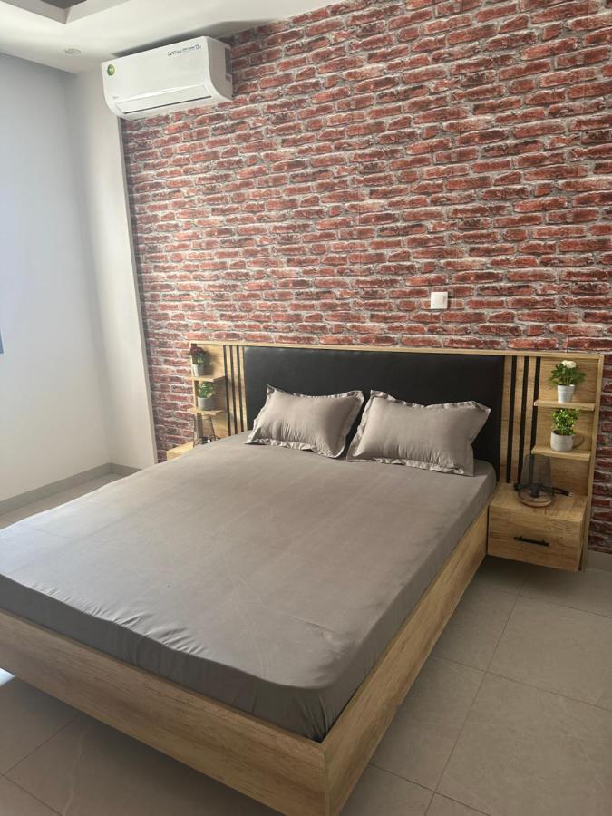 Luxueux - 2 Pieces Ou 4 Pieces - Quartiers Prises D'almadies Et Ngor