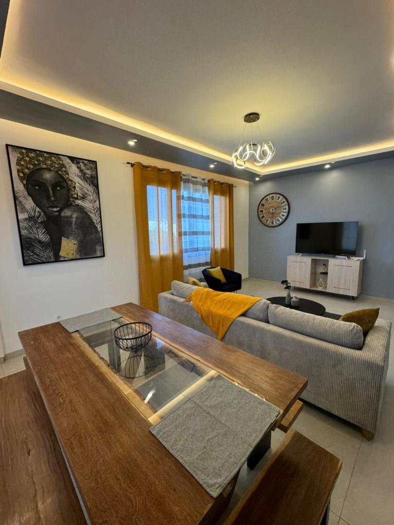 Luxueux - 2 Pieces Ou 4 Pieces - Quartiers Prises D'almadies Et Ngor