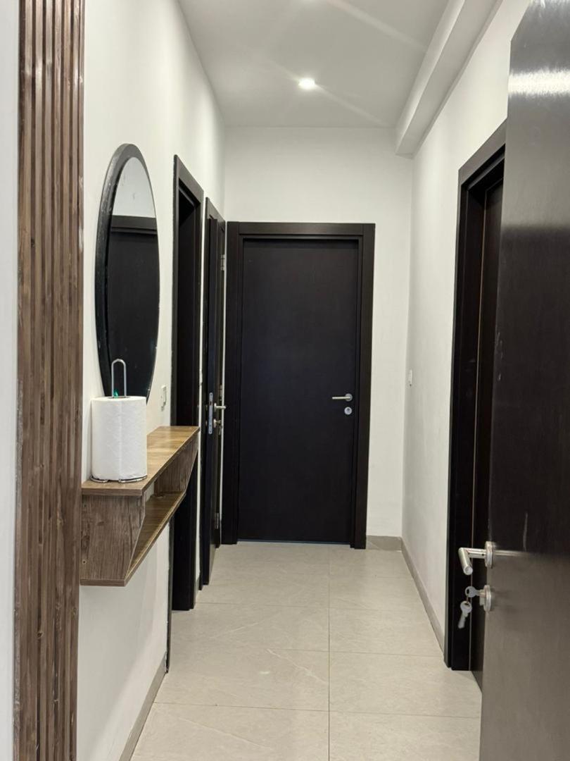 Apartment Luxueux - 2 Pieces Ou 4 Pieces - Quartiers Prises D'almadies Et Ngor