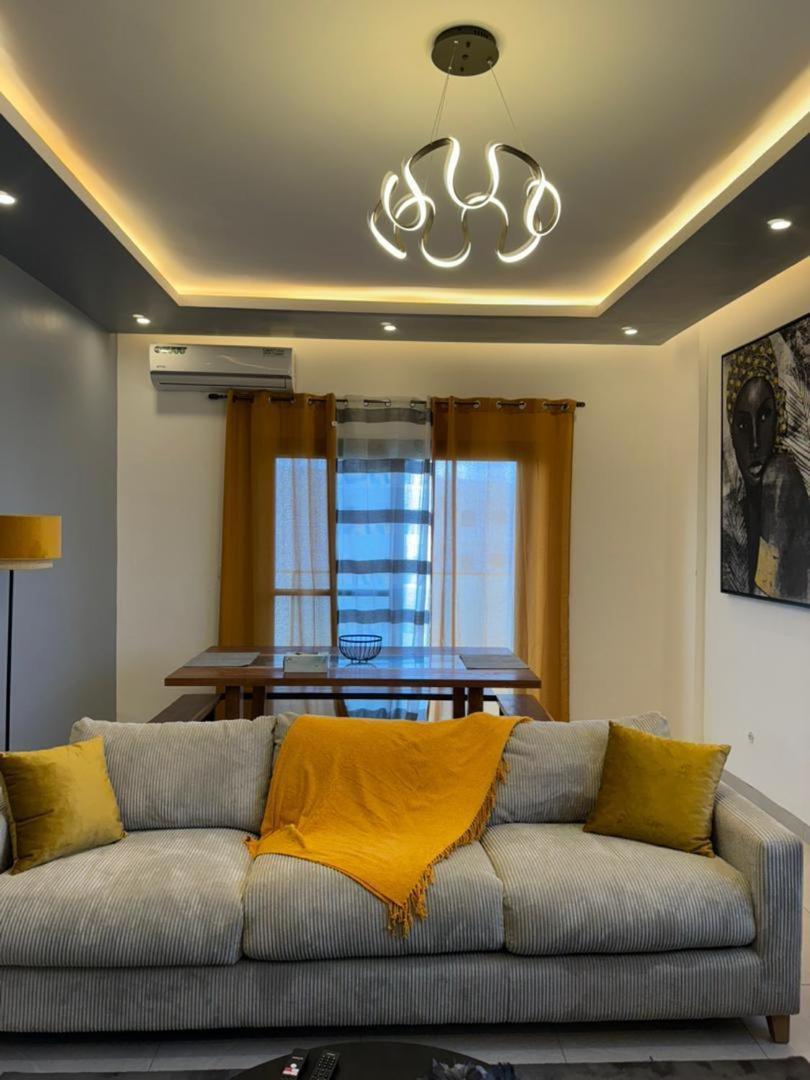 Luxueux - 2 Pieces Ou 4 Pieces - Quartiers Prises D'almadies Et Ngor