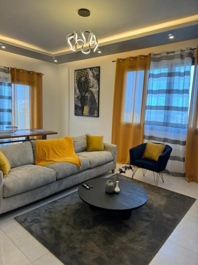 Apartment Luxueux - 2 Pieces Ou 4 Pieces - Quartiers Prises D'almadies Et Ngor