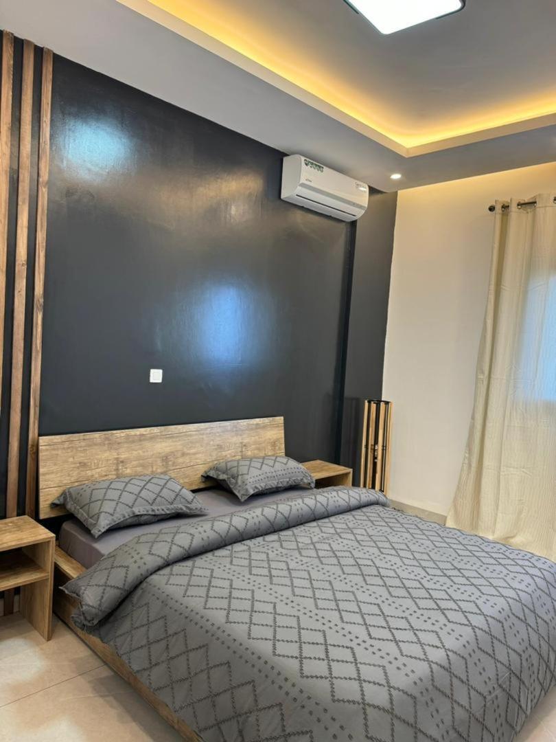 Apartment Luxueux - 2 Pieces Ou 4 Pieces - Quartiers Prises D'almadies Et Ngor