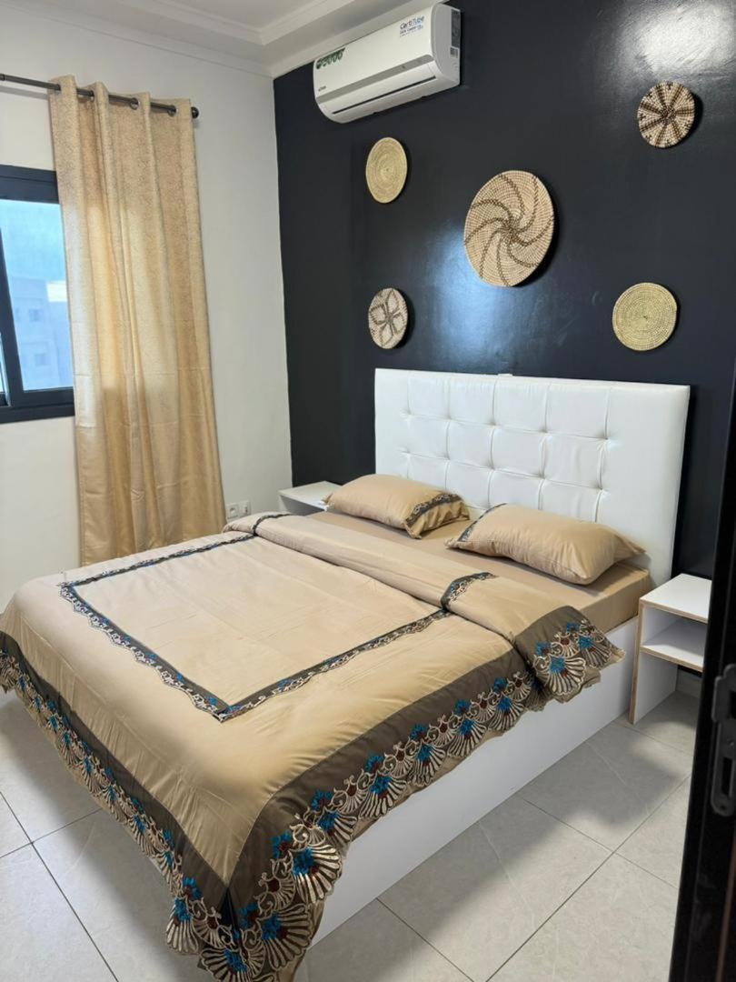 Luxueux - 2 Pieces Ou 4 Pieces - Quartiers Prises D'almadies Et Ngor