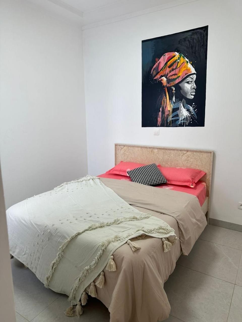 Luxueux - 2 Pieces Ou 4 Pieces - Quartiers Prises D'almadies Et Ngor