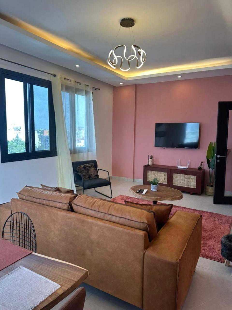 Luxueux - 2 Pieces Ou 4 Pieces - Quartiers Prises D'almadies Et Ngor