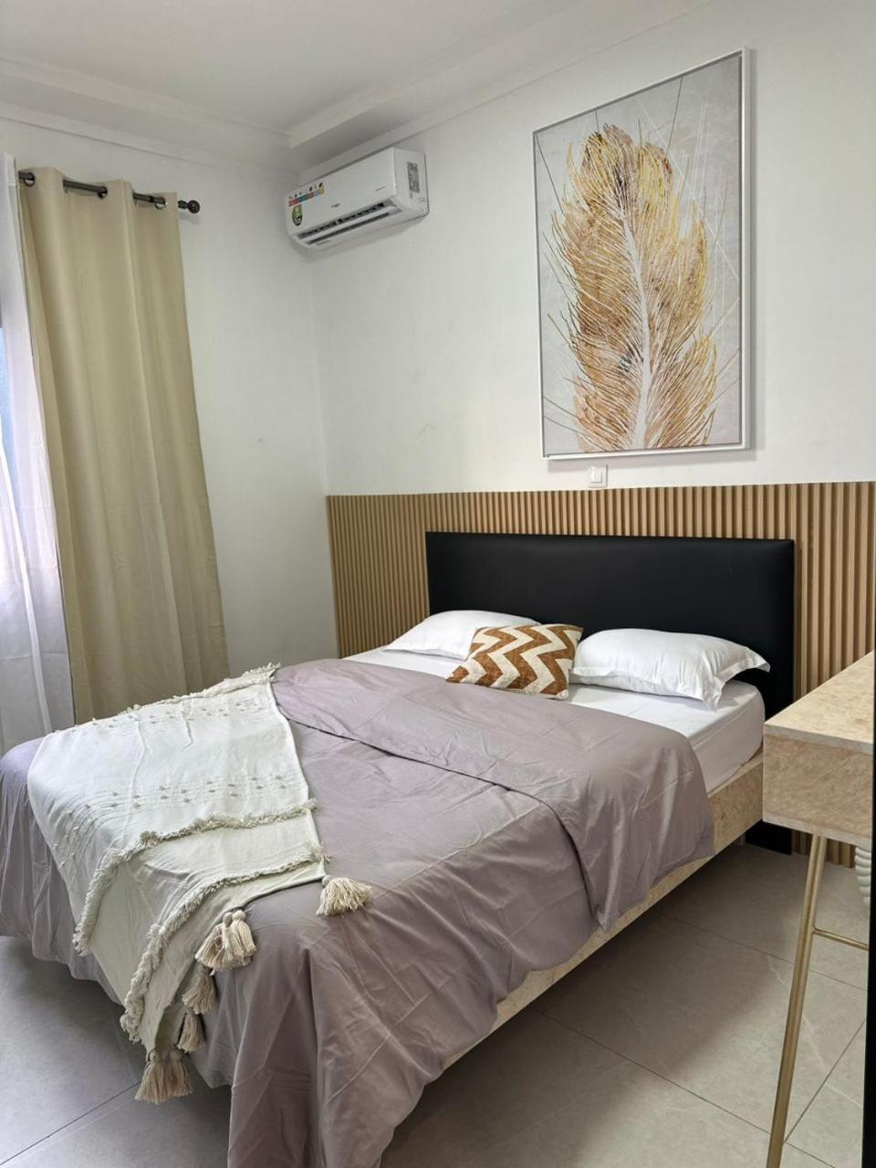 Luxueux - 2 Pieces Ou 4 Pieces - Quartiers Prises D'almadies Et Ngor