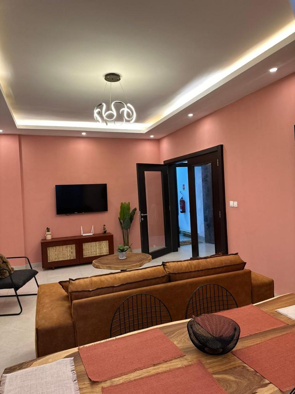 Luxueux - 2 Pieces Ou 4 Pieces - Quartiers Prises D'almadies Et Ngor